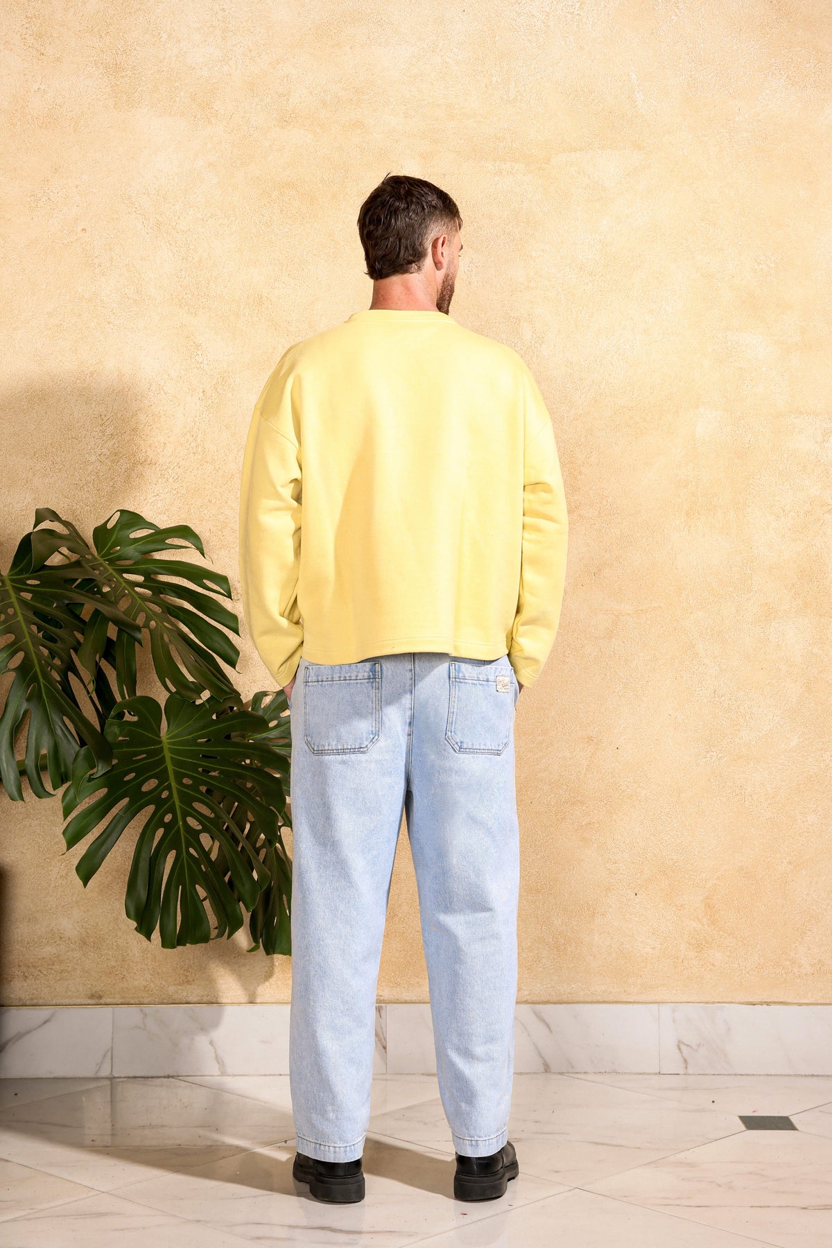 Reverse Crewneck — Honey — foto