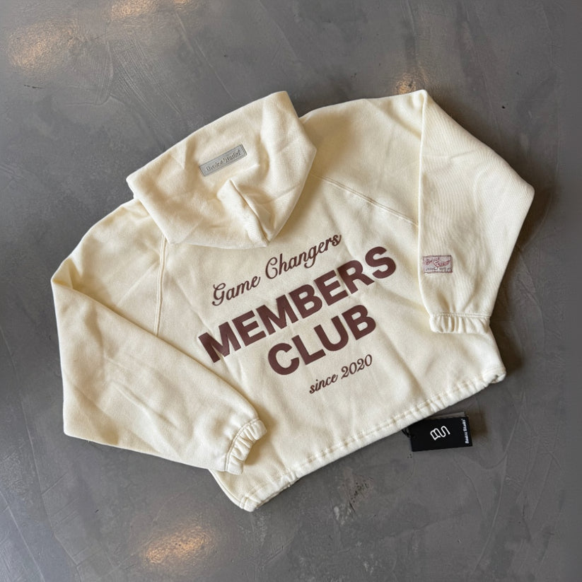 MEMBERS CLUB CREMA